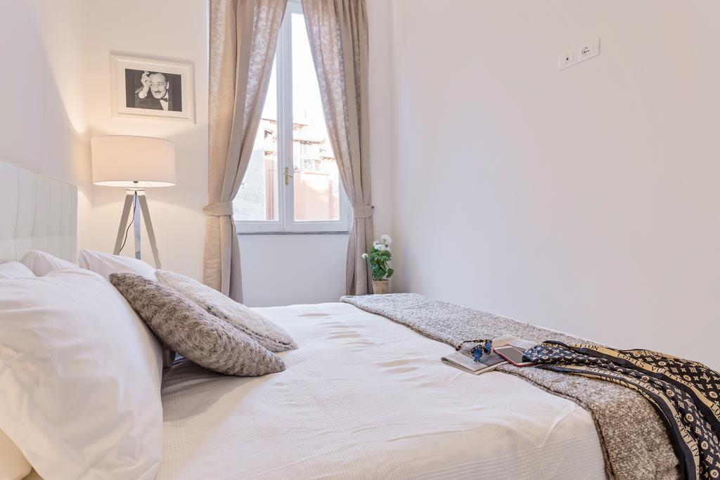 Townhouse By The Spanish Steps Roma Habitación foto