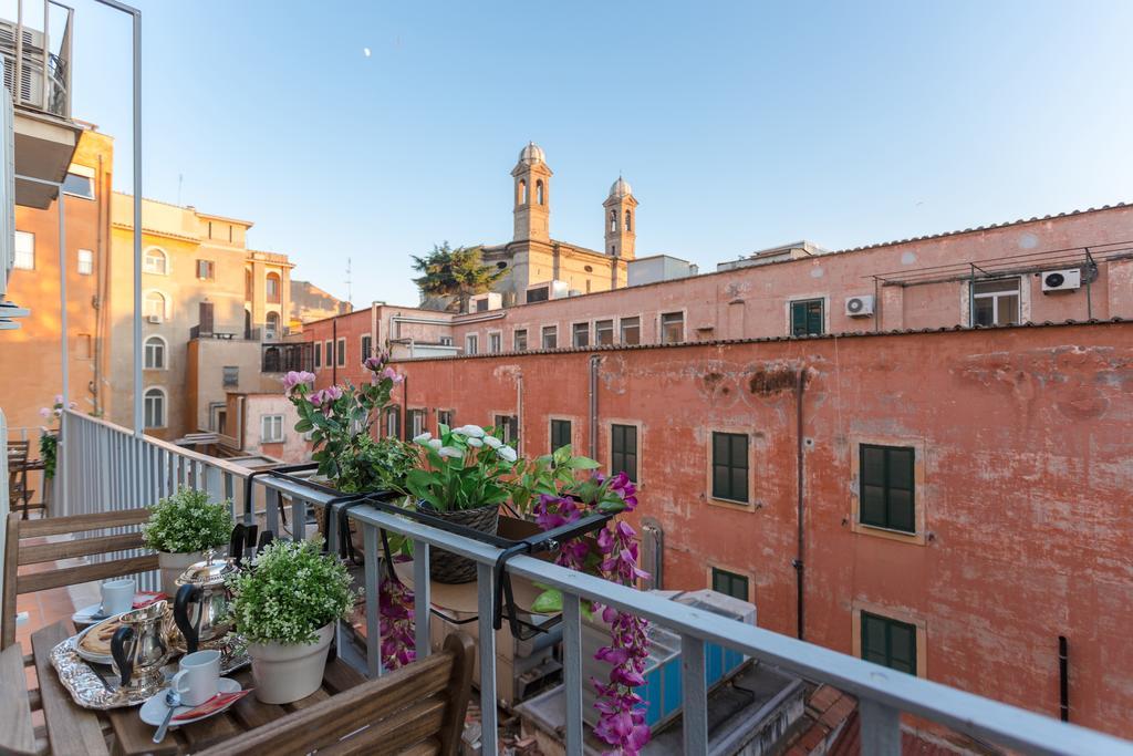 Townhouse By The Spanish Steps Roma Habitación foto