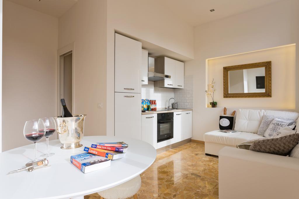 Townhouse By The Spanish Steps Roma Habitación foto